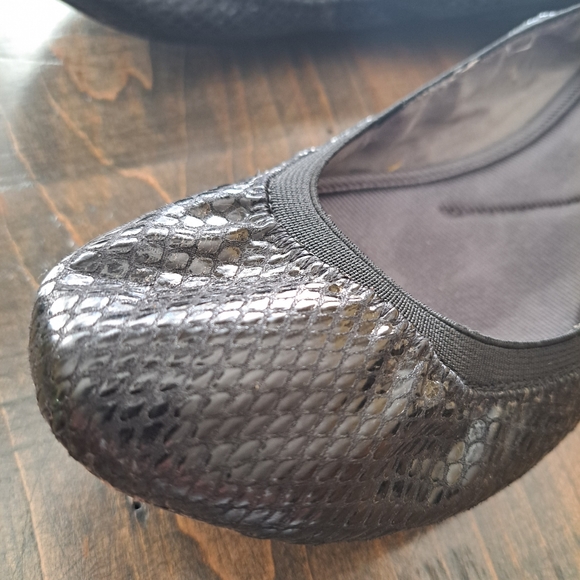 Womens SoftMoc Ballet Flats - Picture 3 of 7